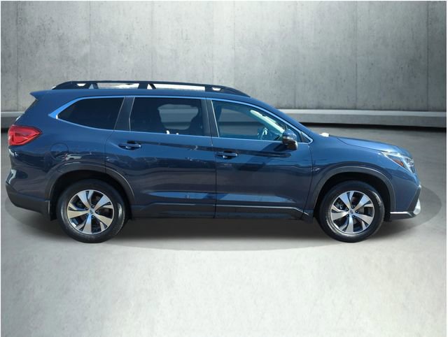 Used 2023 Subaru Ascent Premium w/ Convenience Package image 7
