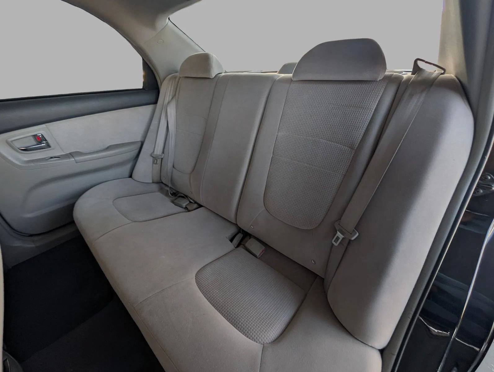 Used 2007 Kia Spectra EX FWD image 26