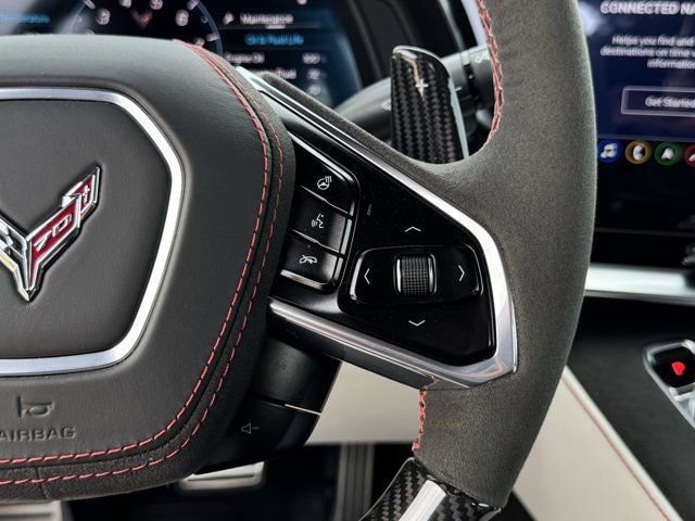Used 2023 Chevrolet Corvette Z06 RWD image 19