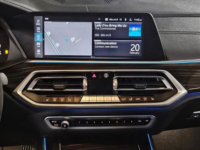 Used 2023 BMW X5 xDrive45e image 15