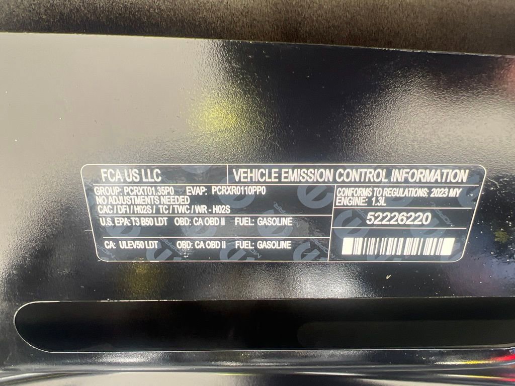 Used 2023 Jeep Renegade Latitude w/ Sun & Fun Group image 27