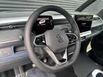 New 2025 Volkswagen ID. Buzz Pro S RWD image 23