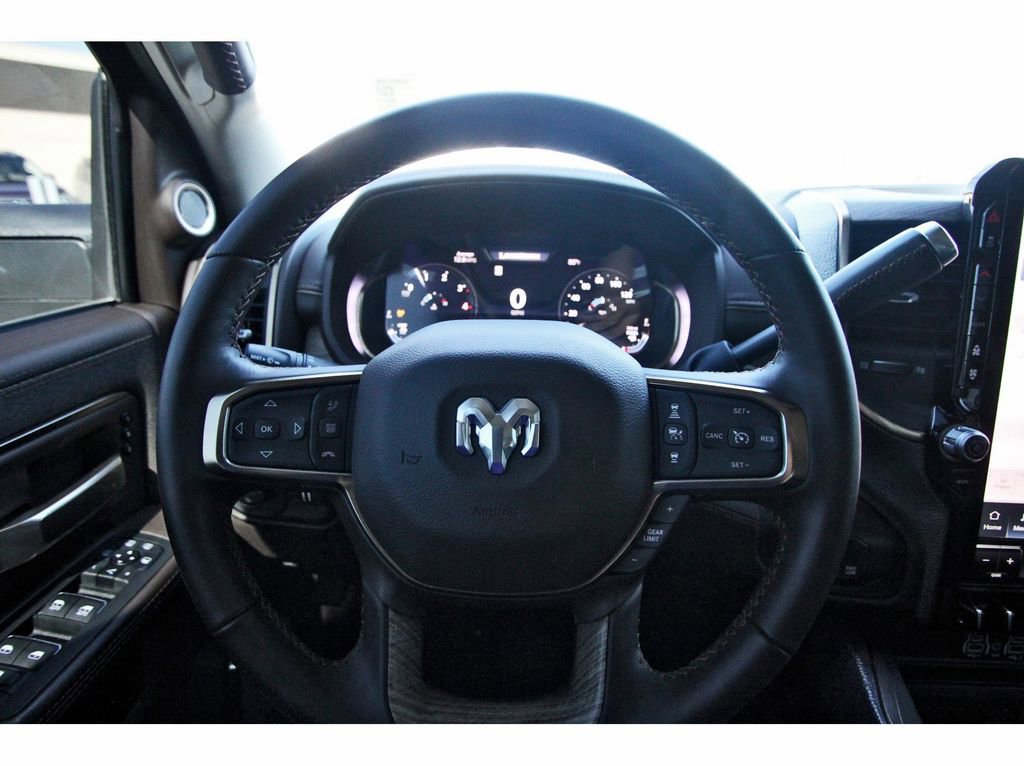 Used 2025 RAM 3500 Longhorn image 16