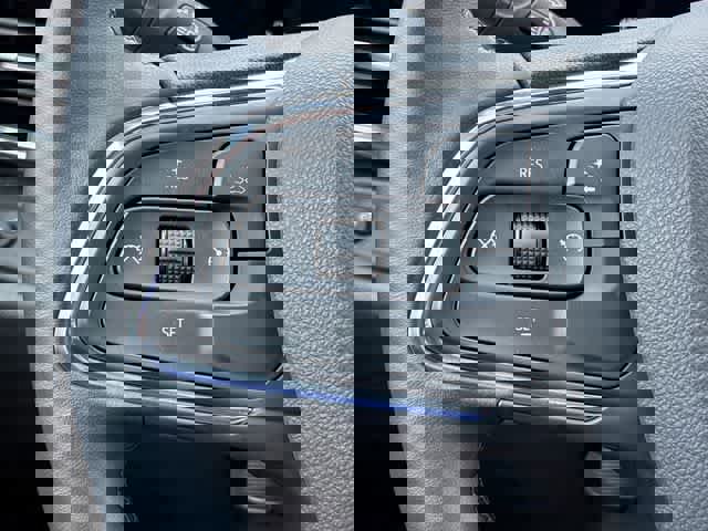 Used 2026 Buick Envista Sport Touring w/ Convenience II Package FWD image 24