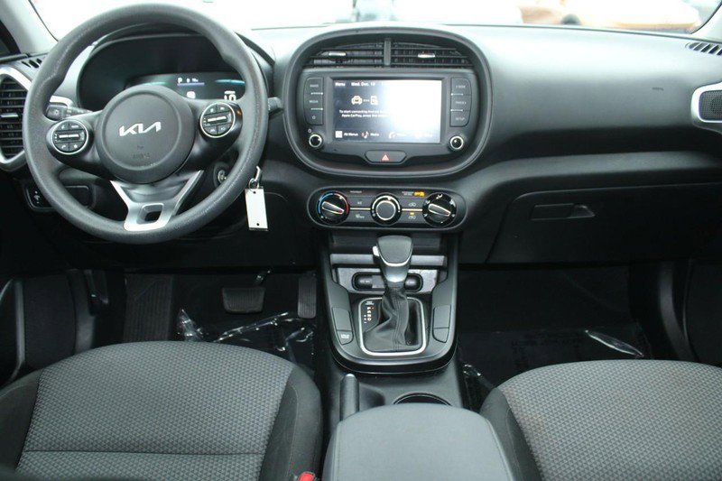 Used 2024 Kia Soul LX w/ Option Group 015 image 14