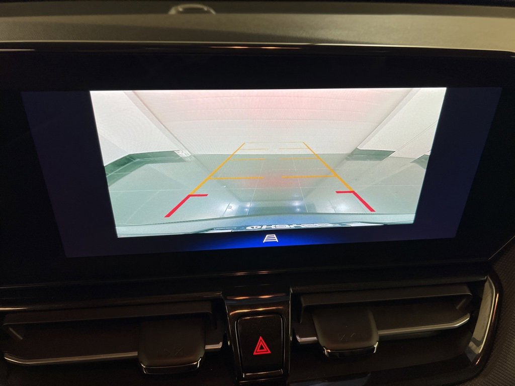 Used 2025 Chevrolet TrailBlazer RS w/ Convenience Package image 12