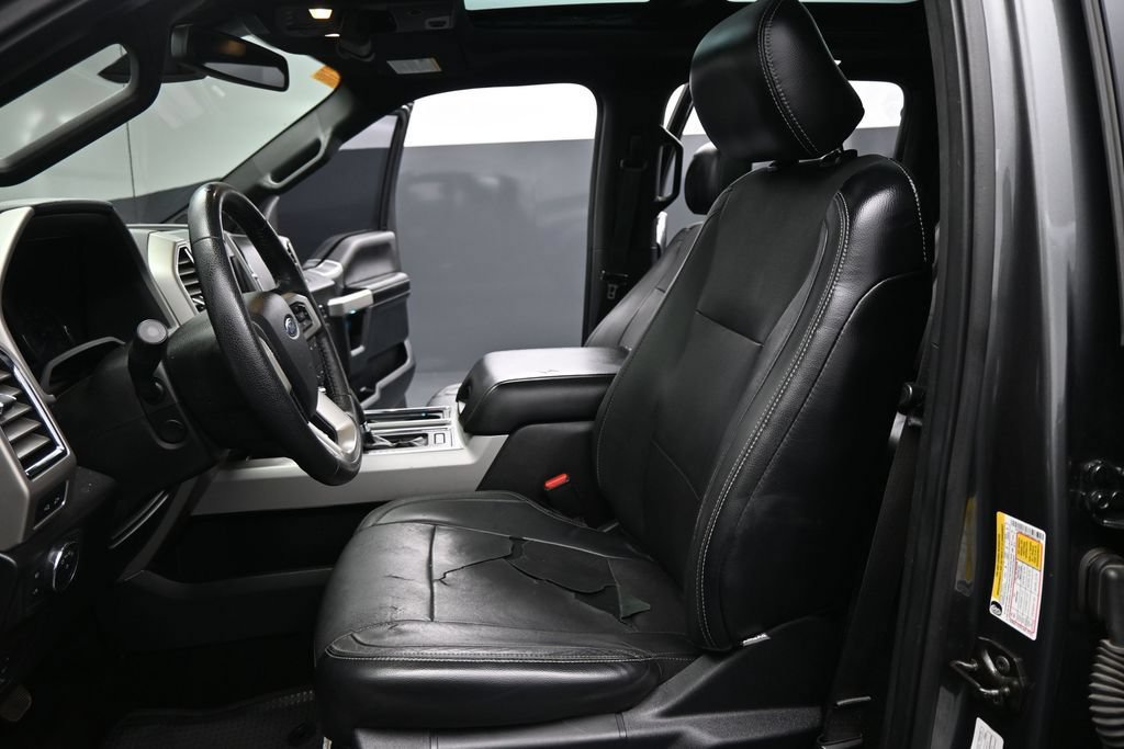 Used 2015 Ford F150 Lariat w/ Equipment Group 502A Luxury AWD/4WD image 9