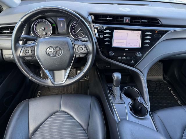 Used 2020 Toyota Camry SE image 7