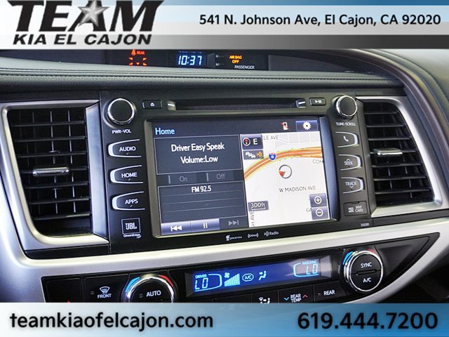 Used 2019 Toyota Highlander Limited FWD image 30