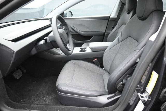 Used 2025 Tesla Model 3 RWD image 12