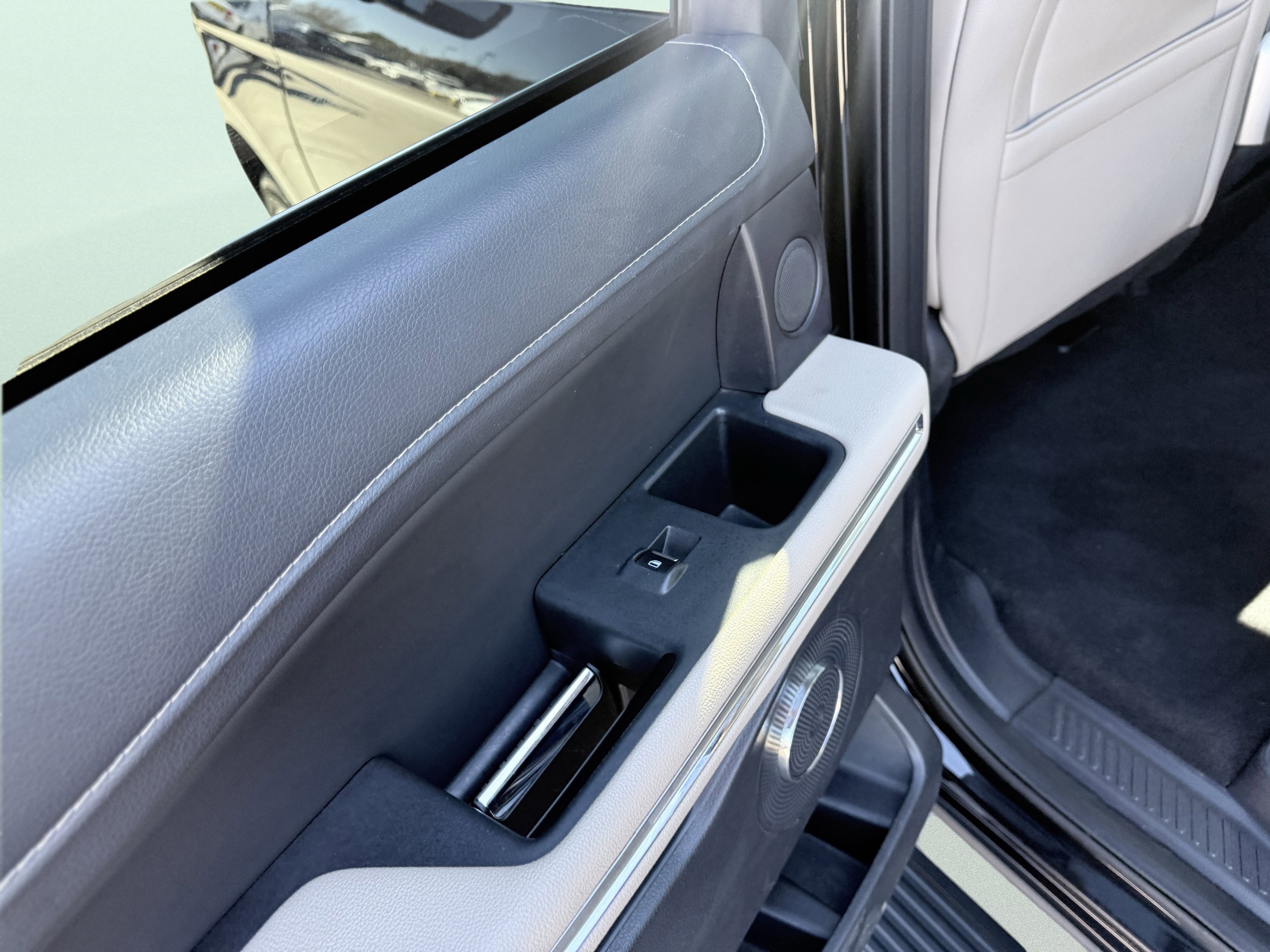 Used 2024 Ford Expedition Max Limited image 33