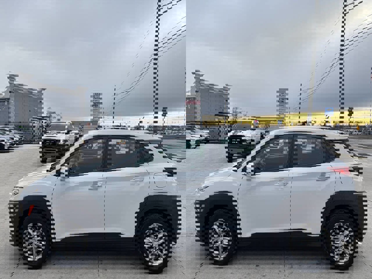 Used 2019 Hyundai Kona SE image 8