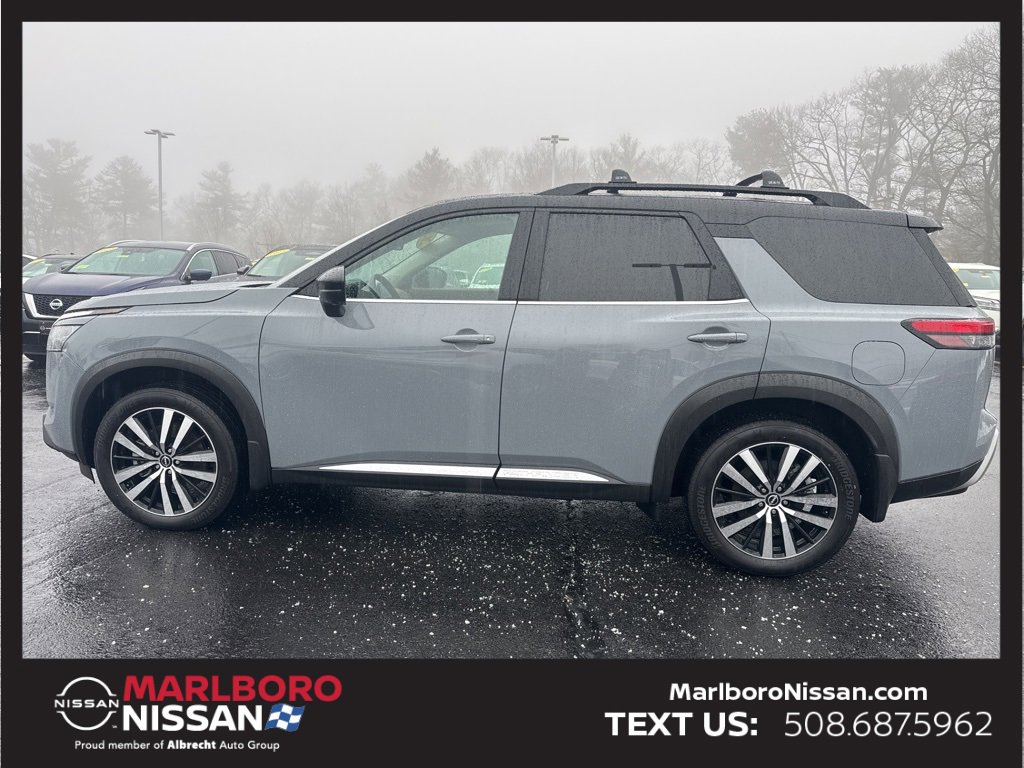 Certified 2025 Nissan Pathfinder Platinum w/ Cargo Package image 4