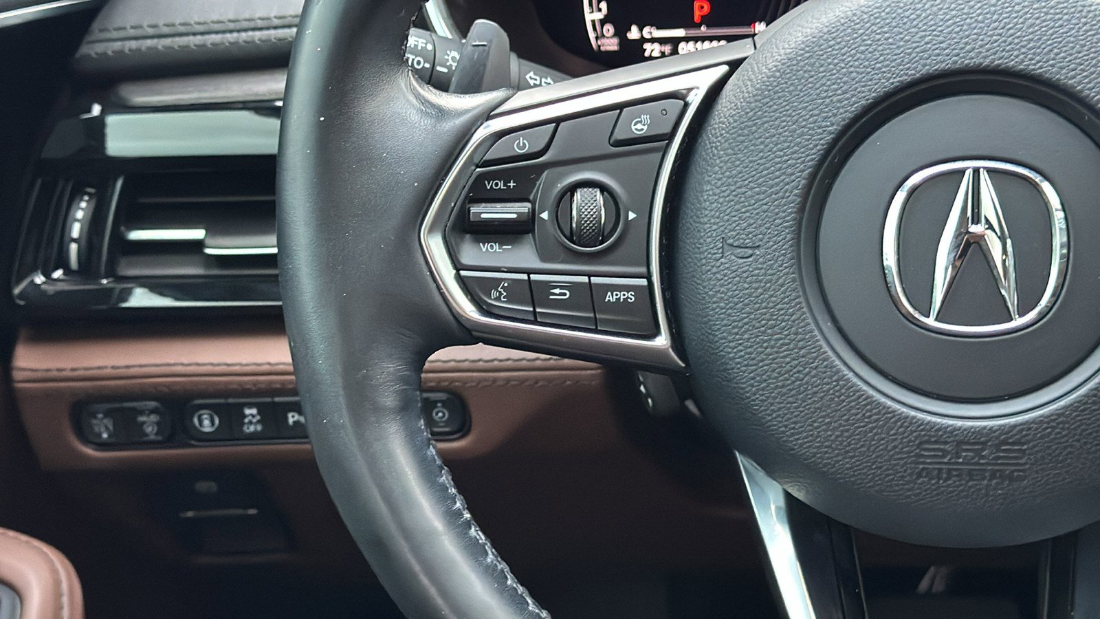 Used 2023 Acura MDX SH-AWD w/ Advance Package image 32