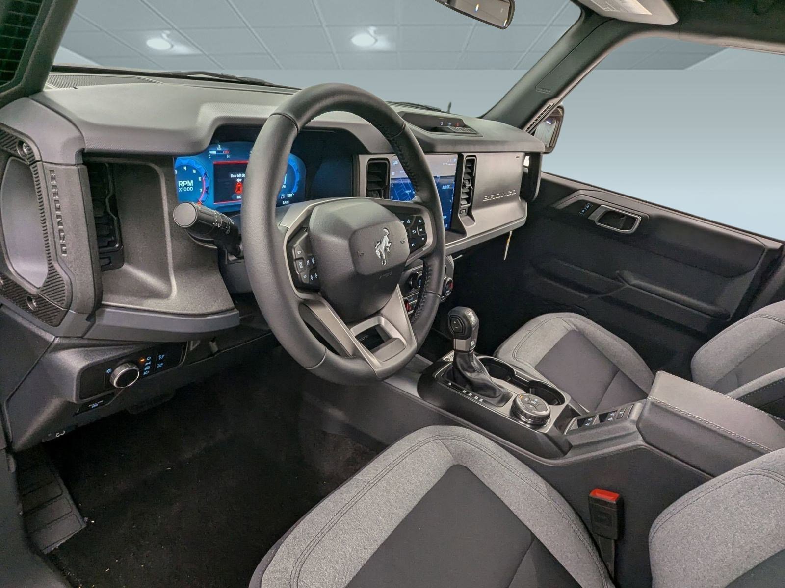 New 2025 Ford Bronco Big Bend image 3