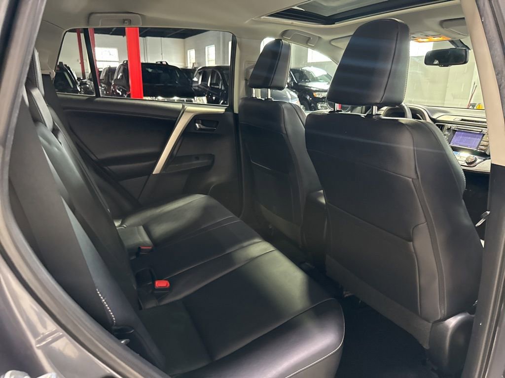 Used 2013 Toyota RAV4 Limited image 40