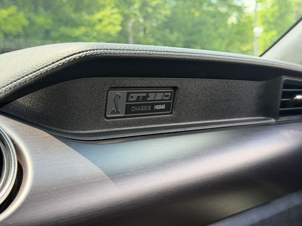 Used 2017 Ford Mustang Shelby GT350 RWD image 26