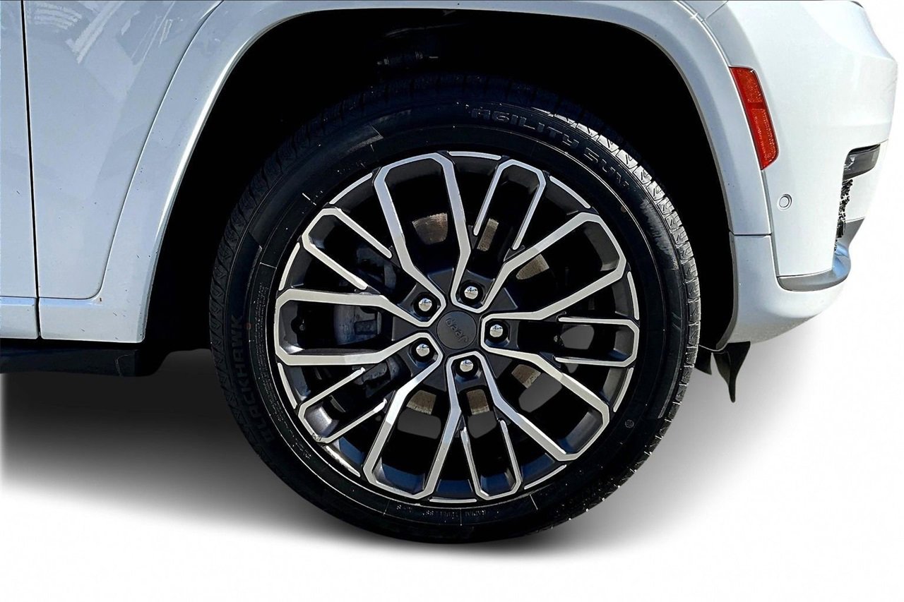 Certified 2023 Jeep Grand Cherokee L Summit image 34