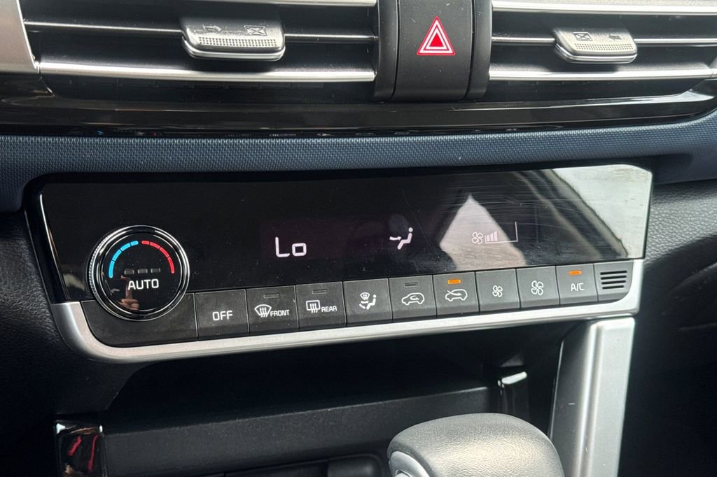 Used 2023 Kia Seltos S image 19