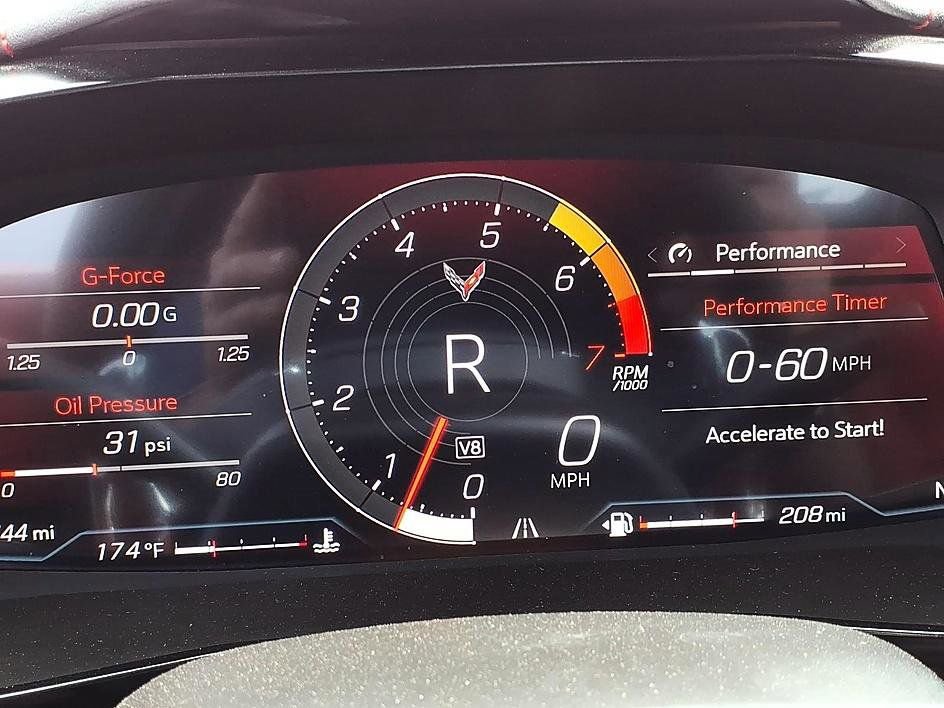 Used 2024 Chevrolet Corvette Stingray Preferred Conv w/ Z51 Performance Package RWD image 31