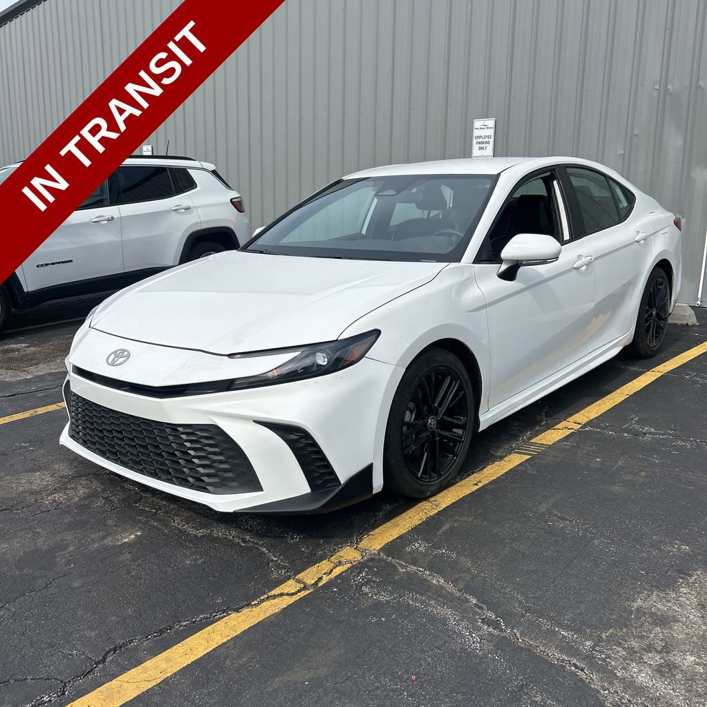 Used 2025 Toyota Camry SE