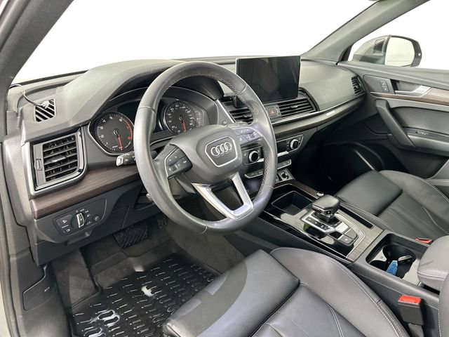 Used 2023 Audi Q5 2.0T Premium w/ Convenience Package AWD/4WD image 19