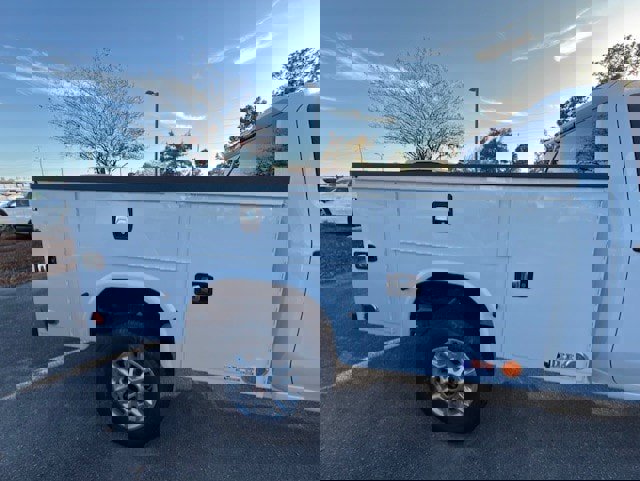 New 2026 GMC Sierra 2500 Pro w/ Convenience Package image 2