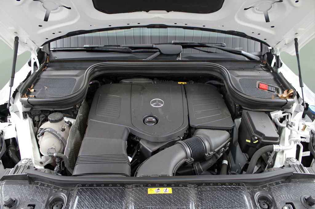 Used 2024 Mercedes-Benz GLE 350 4MATIC image 33