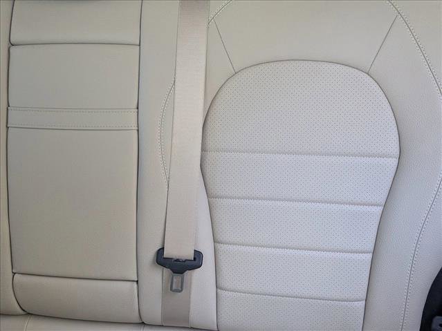 Used 2016 Mercedes-Benz GLC 300 image 10