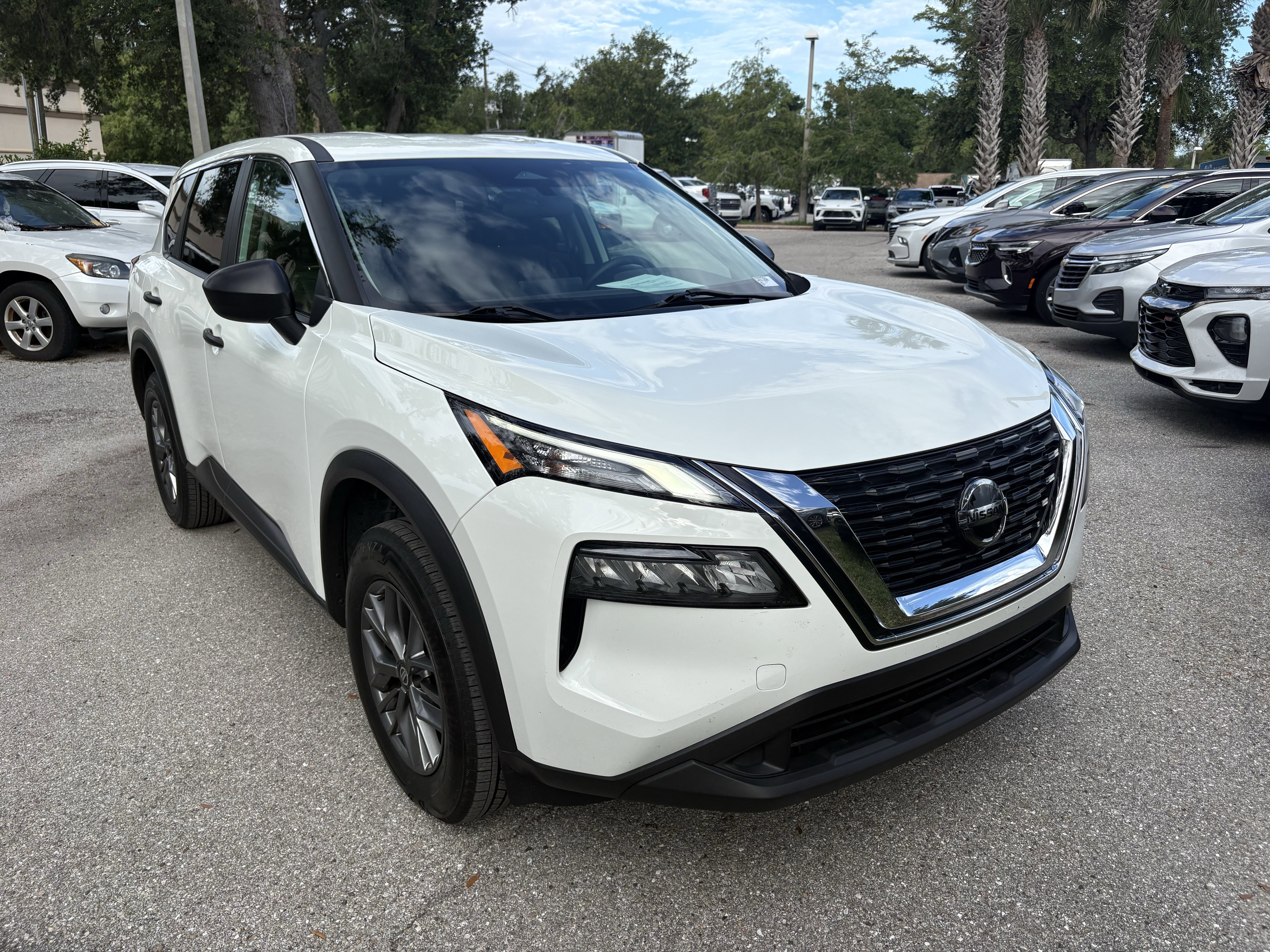 Used 2021 Nissan Rogue S AWD/4WD video 1