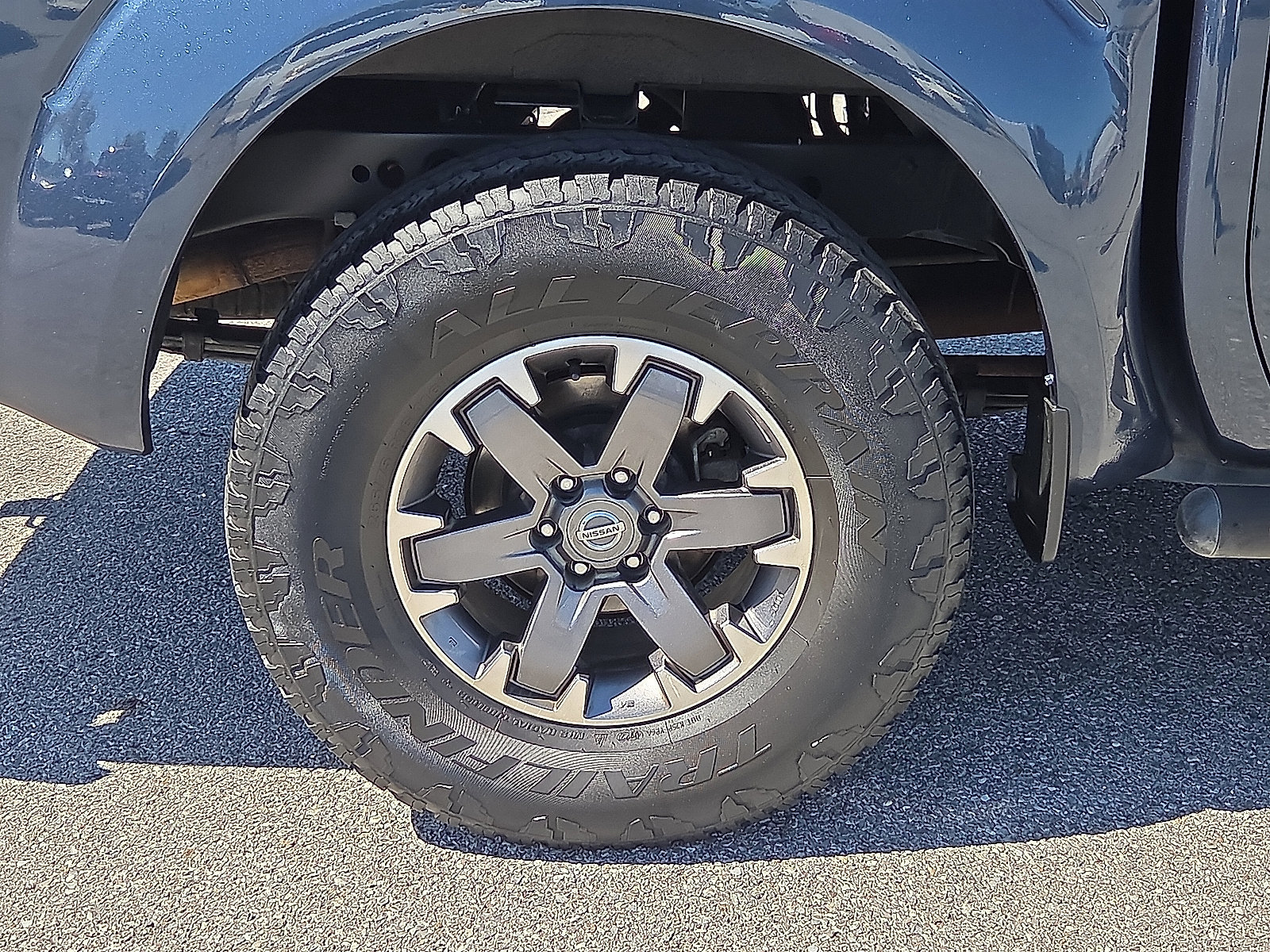 Used 2019 Nissan Frontier Desert Runner RWD image 7