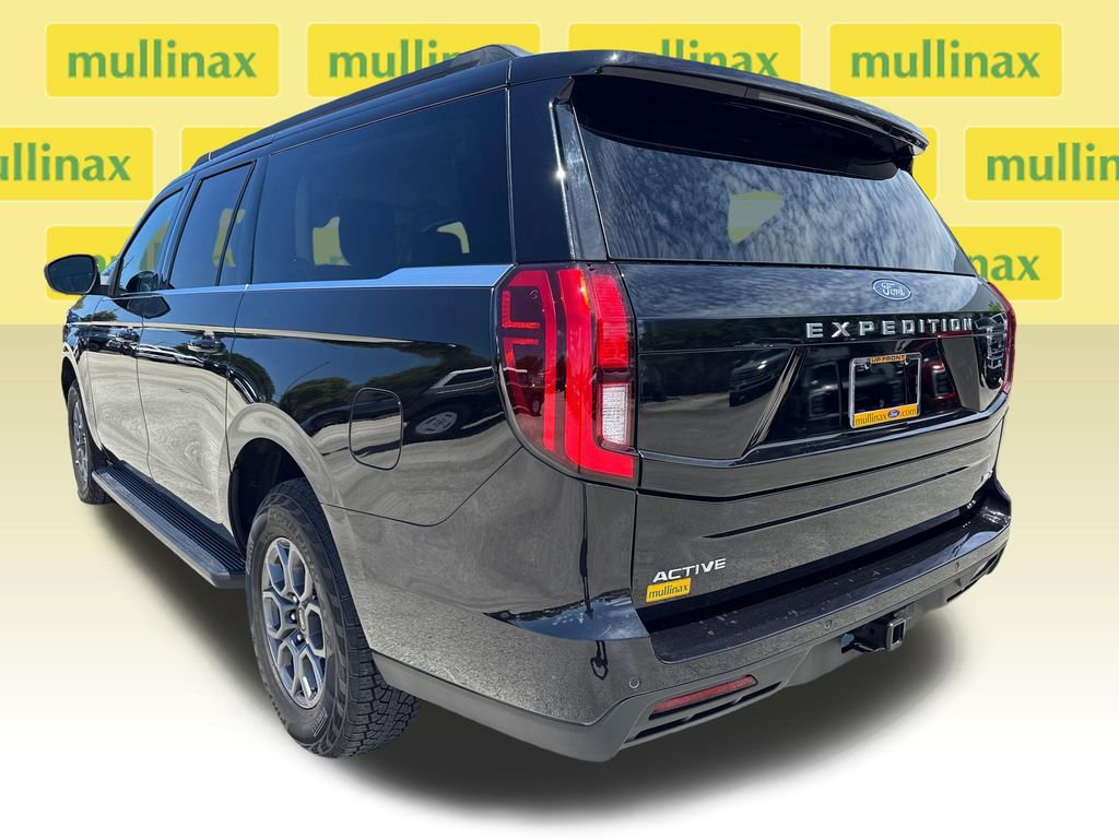 Used 2025 Ford Expedition Max Active RWD image 9