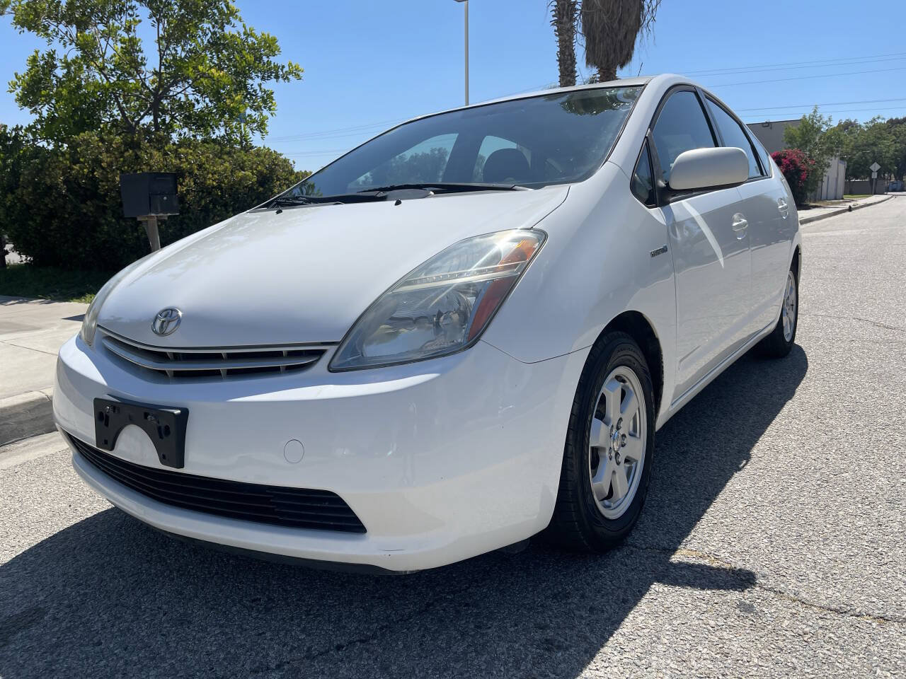 Used 2009 Toyota Prius FWD image 2
