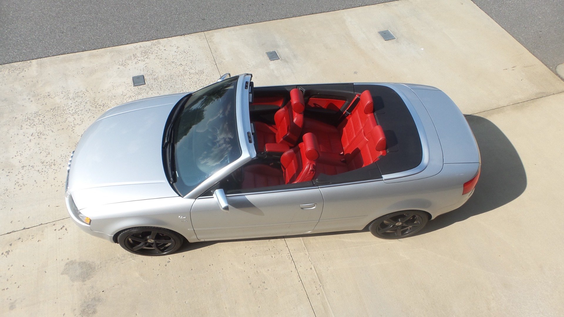 Used 2005 Audi S4 Cabriolet AWD/4WD image 1