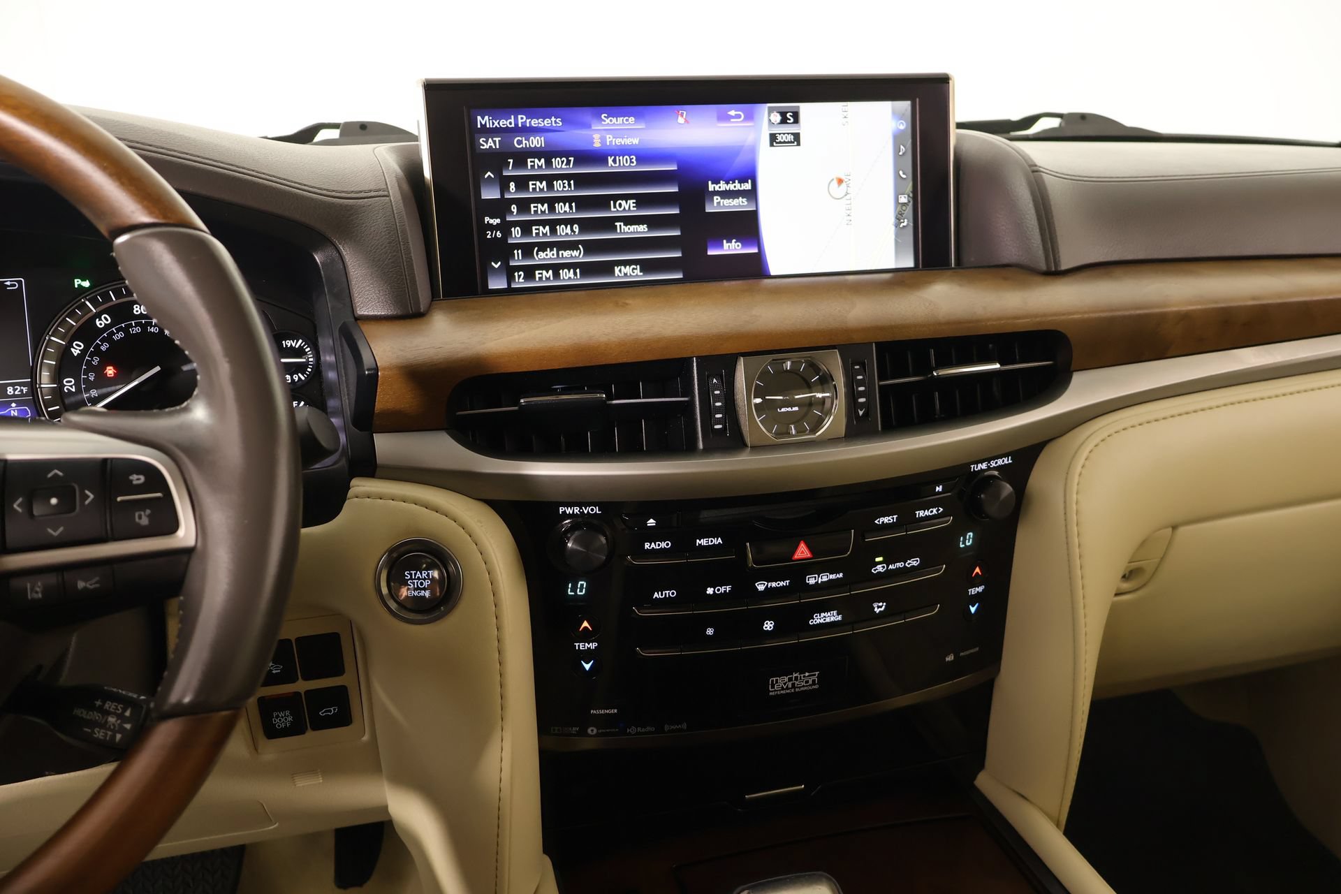 Used 2021 Lexus LX 570 4WD w/ Luxury Package image 5