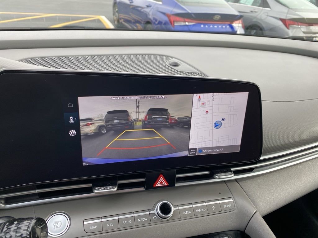 Certified 2023 Hyundai Elantra SEL w/ Convenience Package image 11