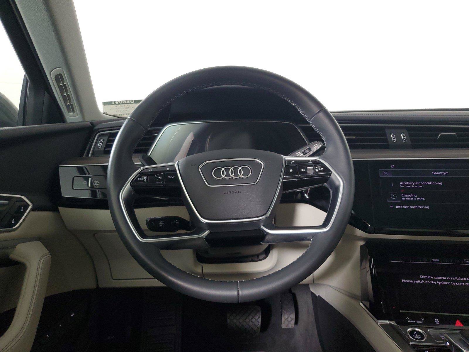 Used 2024 Audi Q8 e-tron Premium Plus w/ Premium Plus Package AWD/4WD image 15