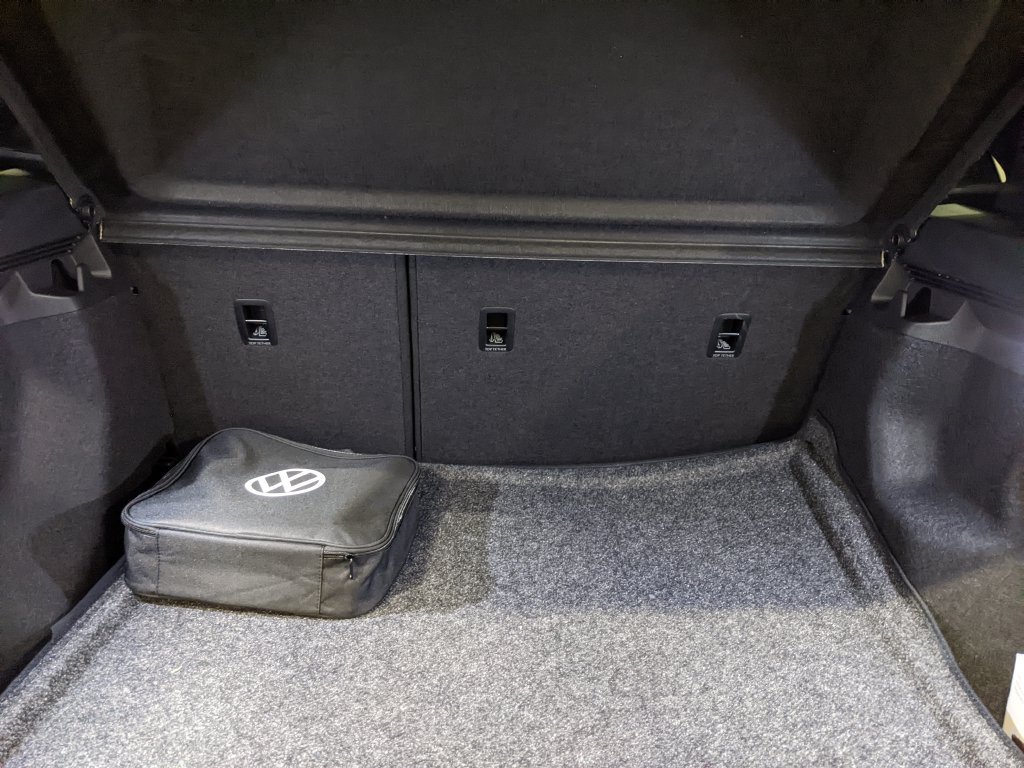 New 2026 Volkswagen ID.4 Pro RWD image 26