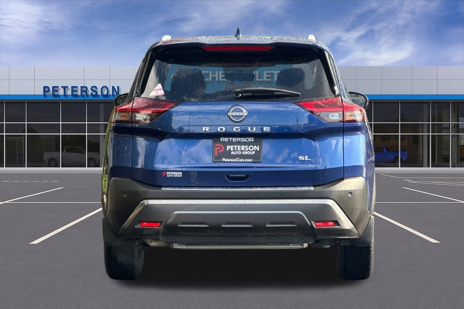 Used 2023 Nissan Rogue SL w/ SL Premium Package FWD image 5