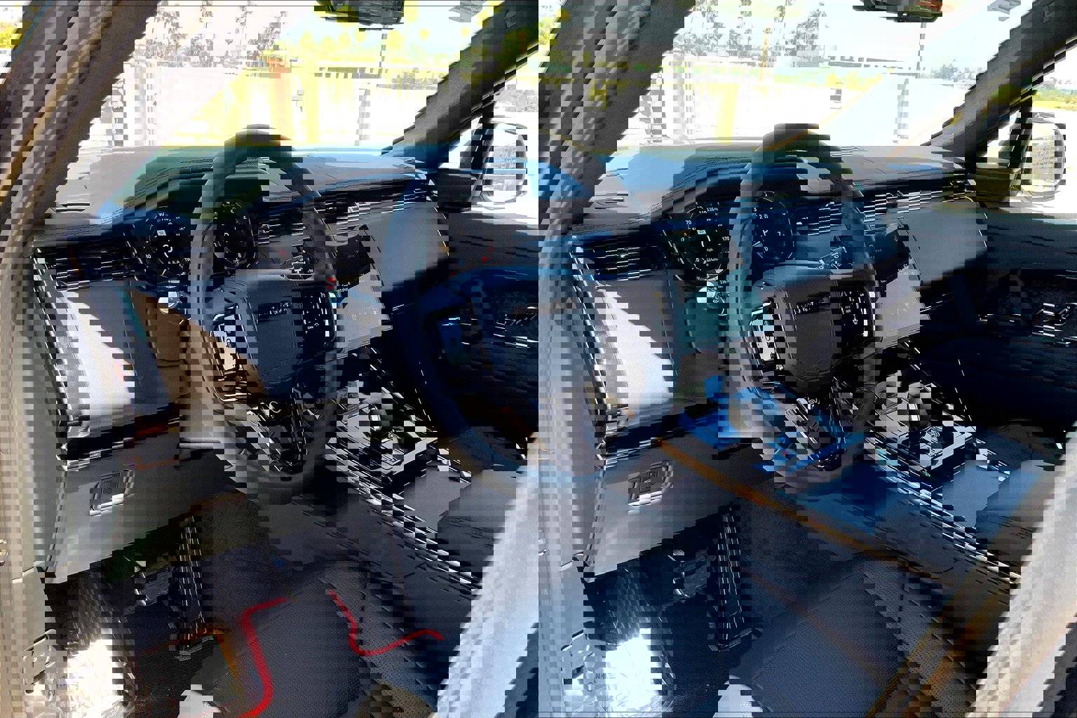 New 2025 Land Rover Range Rover Sport SV Edition Two image 9