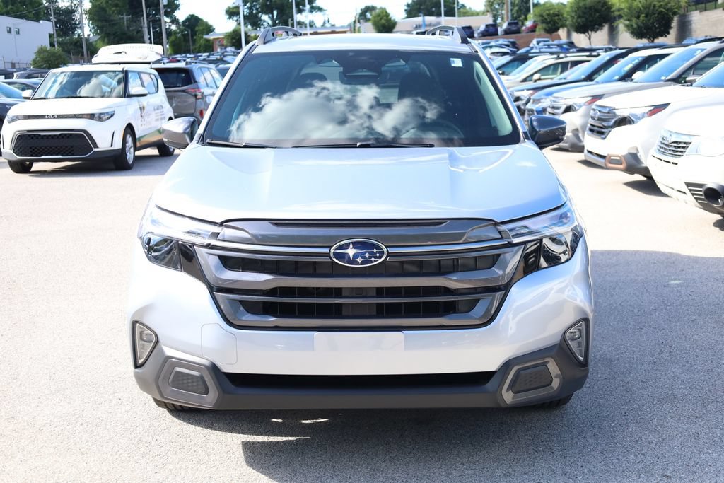 Used 2026 Subaru Forester Limited AWD/4WD image 3