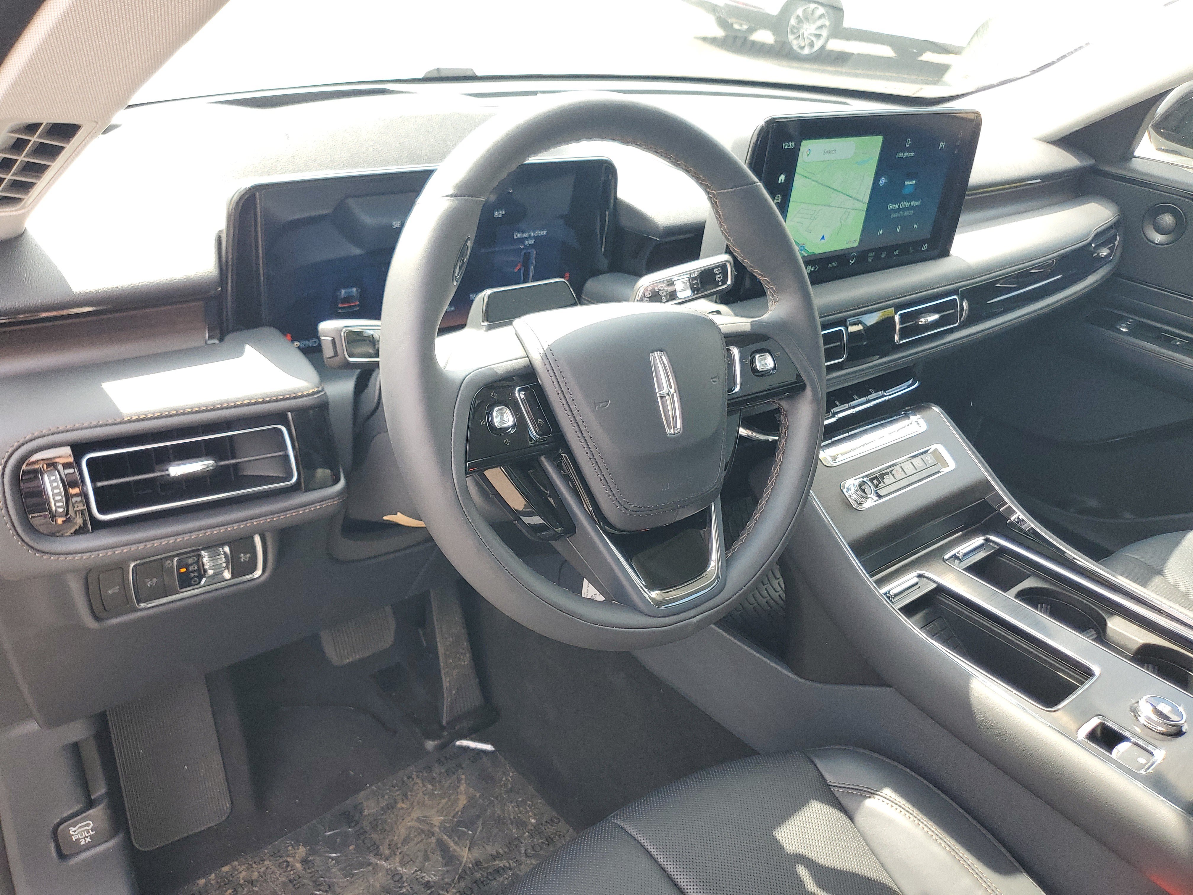 New 2027 Lincoln Aviator Reserve AWD/4WD image 12