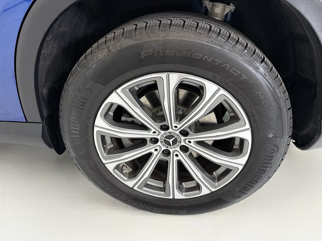 Certified 2026 Mercedes-Benz GLC 300 image 30