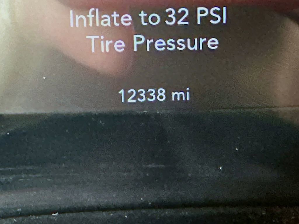 Used 2023 Dodge Challenger R/T image 27