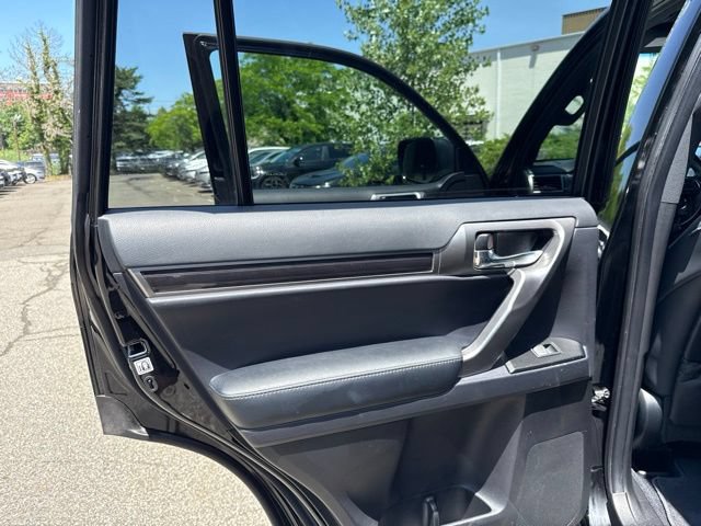 Used 2023 Lexus GX 460 Premium w/ Premium Package AWD/4WD image 42