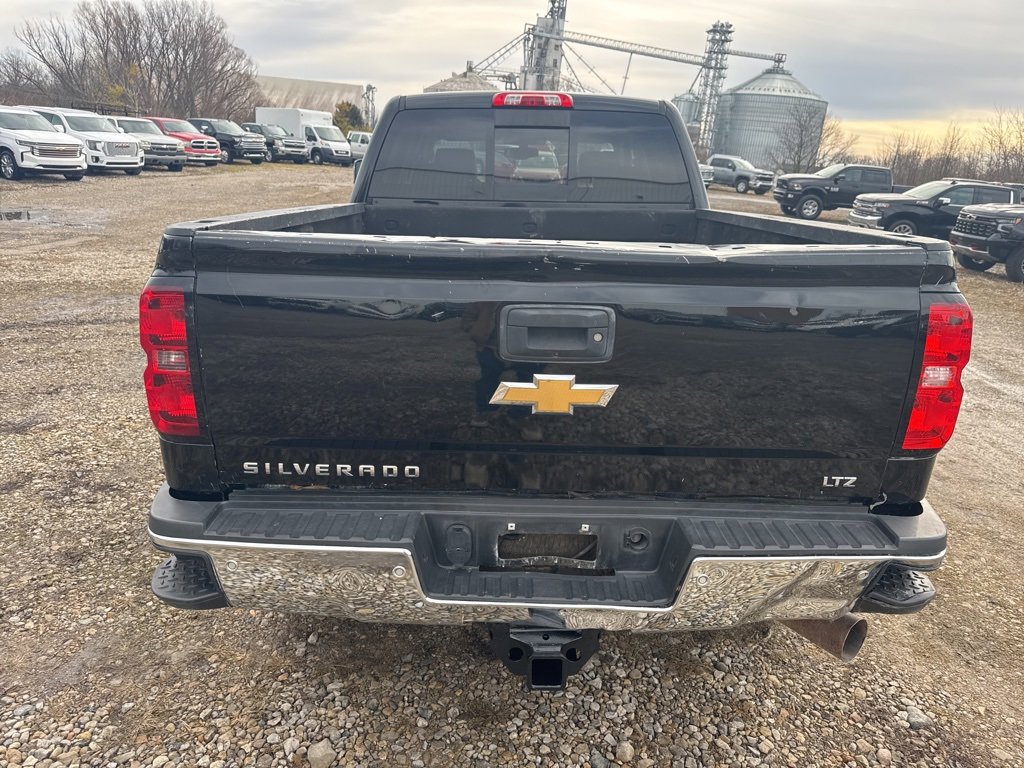 Used 2016 Chevrolet Silverado 3500 LTZ w/ Duramax Plus Package image 4