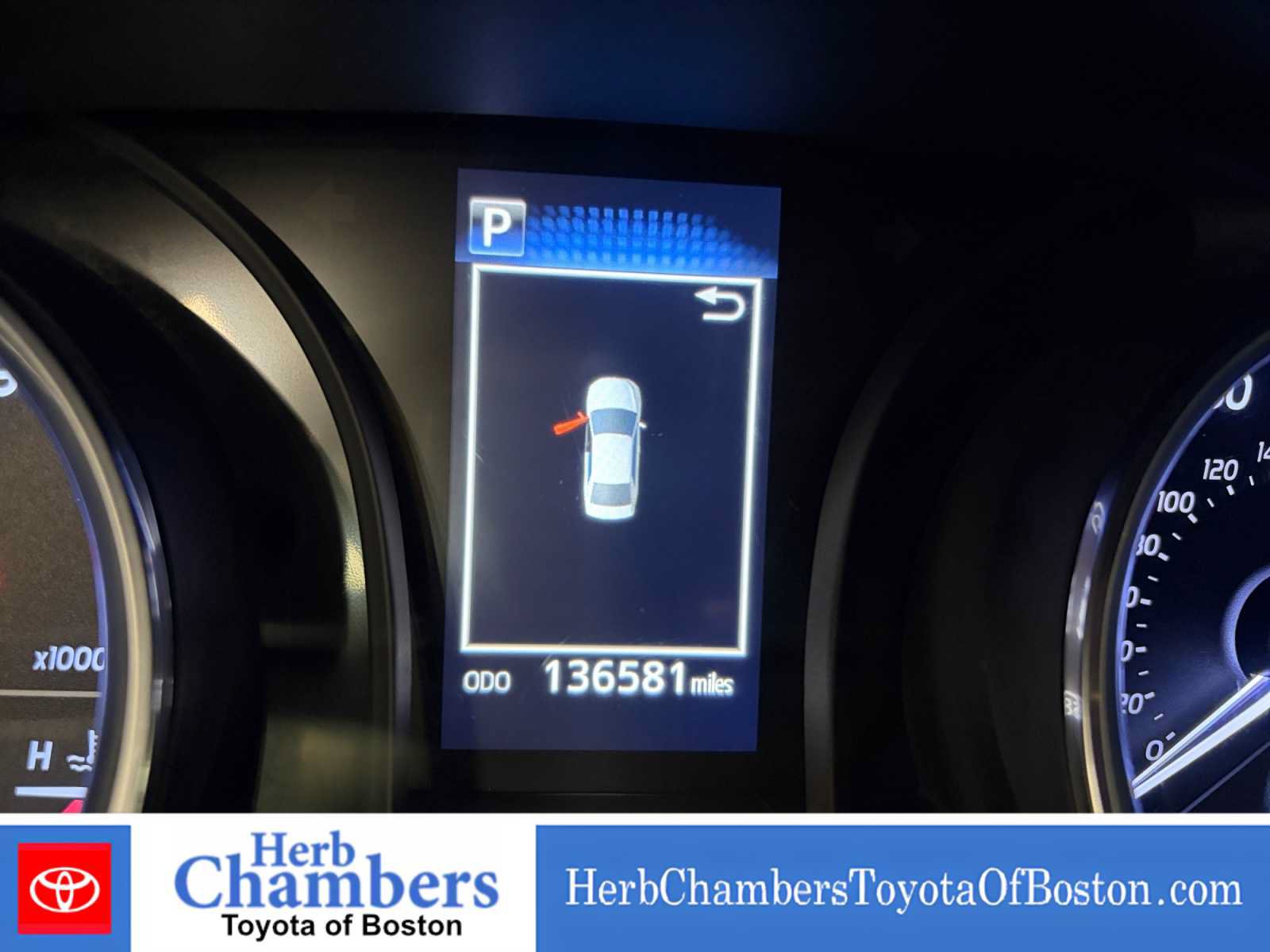 Used 2020 Toyota Camry SE FWD image 5