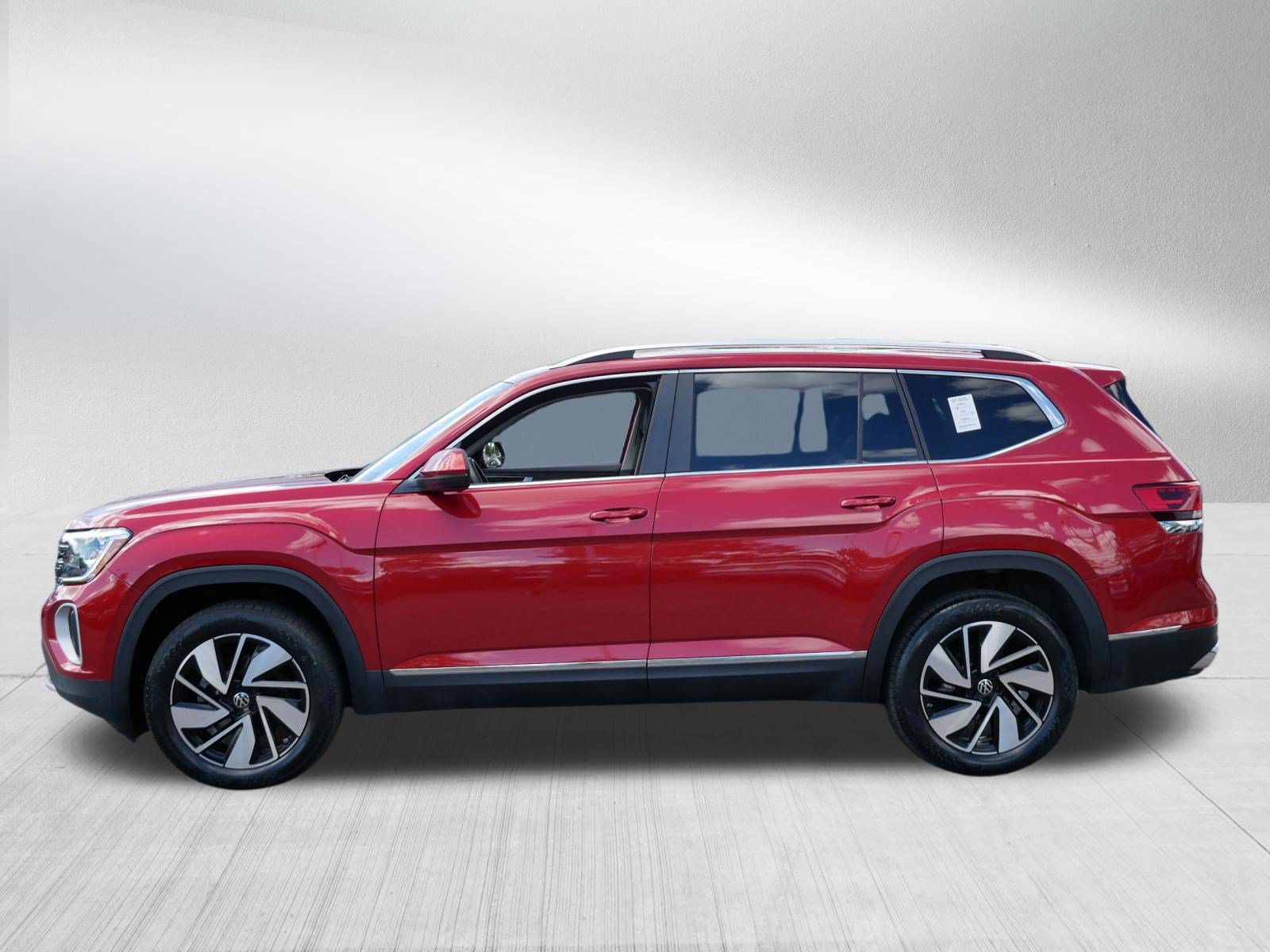 Certified 2024 Volkswagen Atlas SEL AWD/4WD image 4