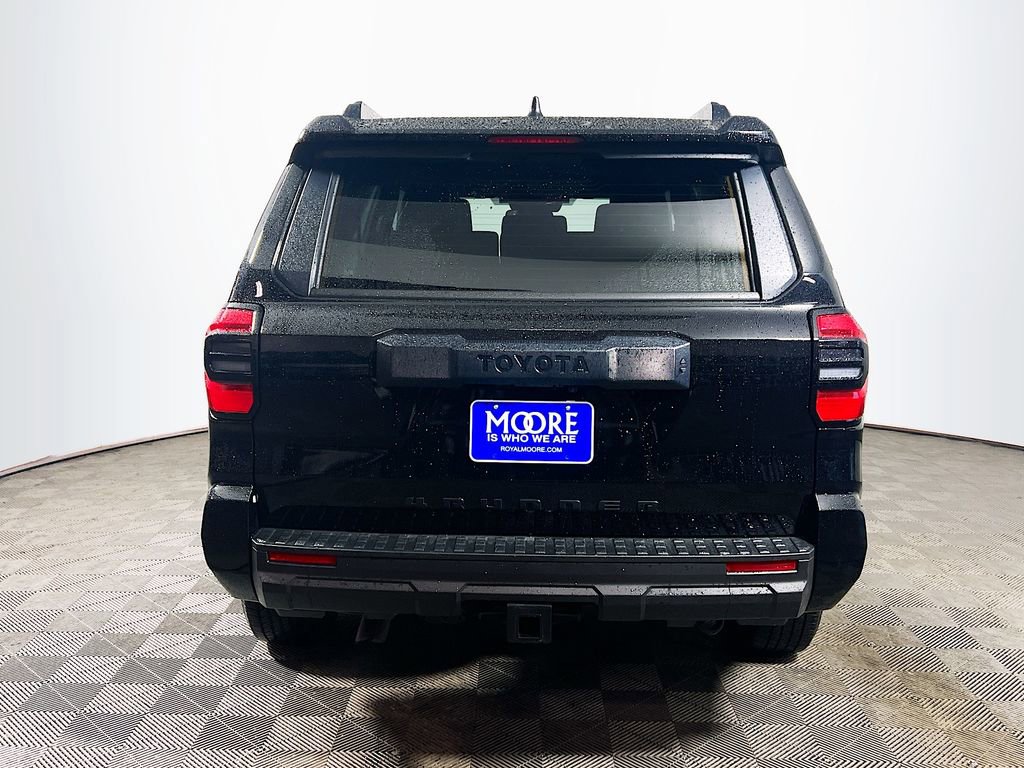 Certified 2025 Toyota 4Runner SR5 AWD/4WD image 7