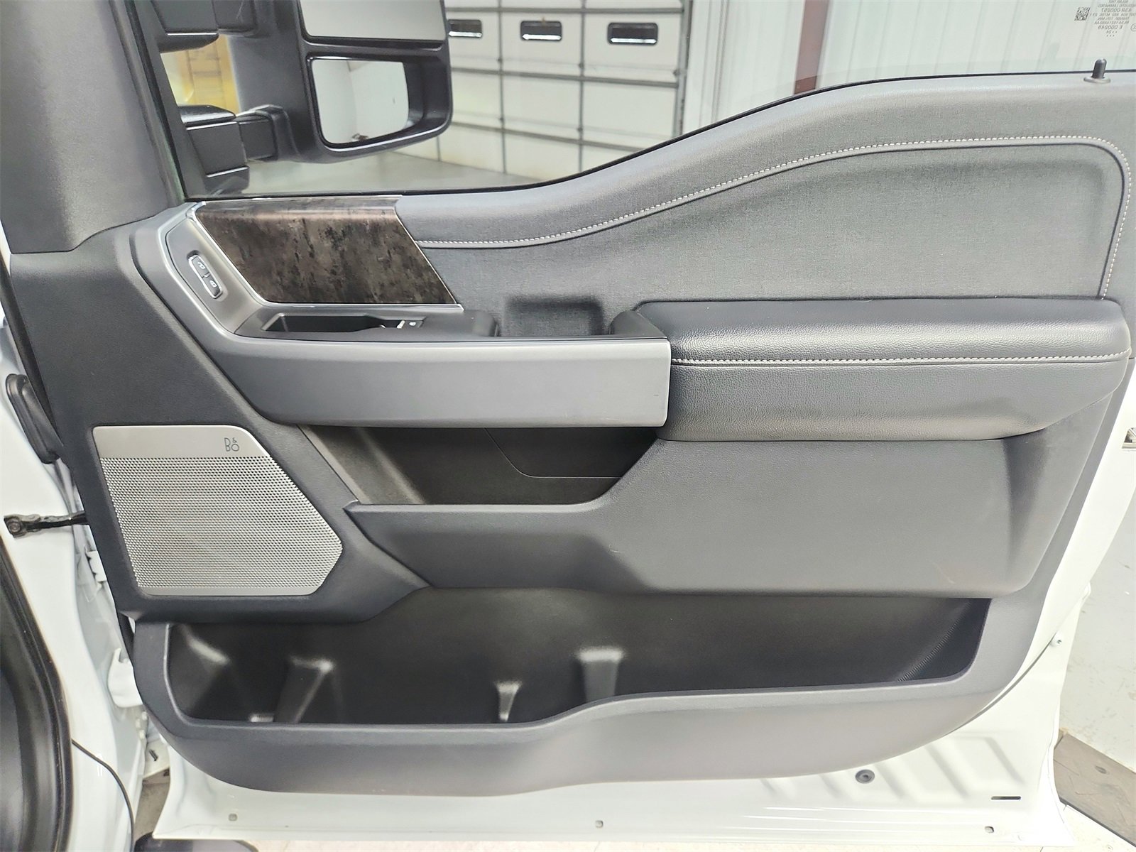 Used 2024 Ford F250 Lariat w/ Sport Appearance Package image 43